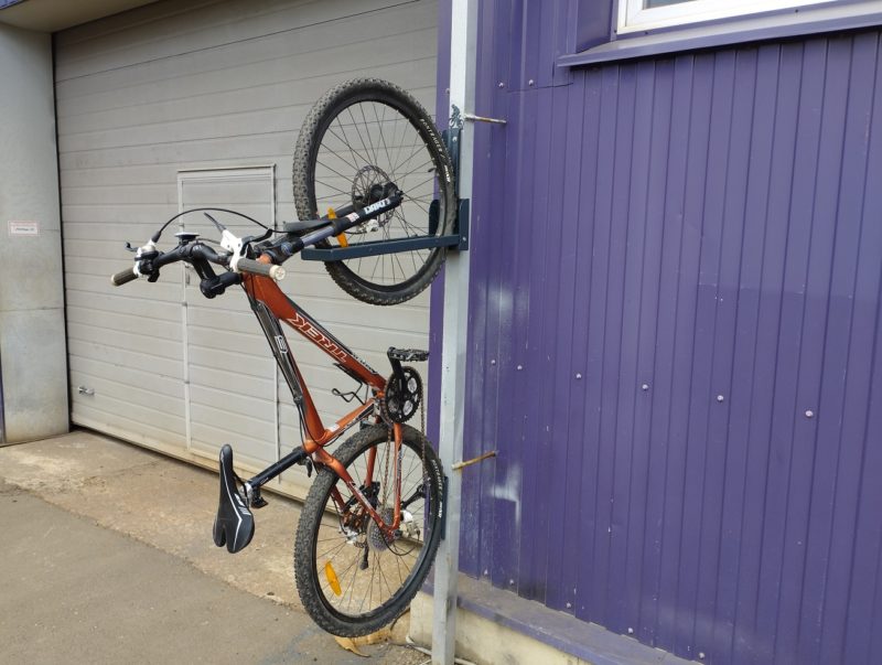 Кронштейн для велосипеда на стену от завода СТиВ
