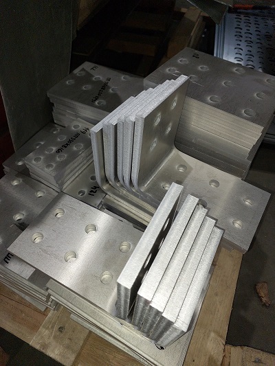 Кронштейны и пластины из алюминия для КПЭГ от завода СТиВ